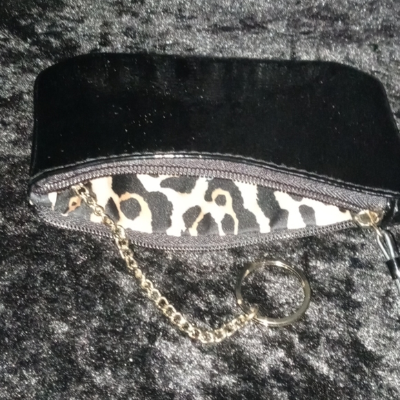 Victoria's Secret clutch - Picture 2 of 2